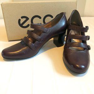 Ecco Mary Jane 3 Strap Button Pumps Size 38